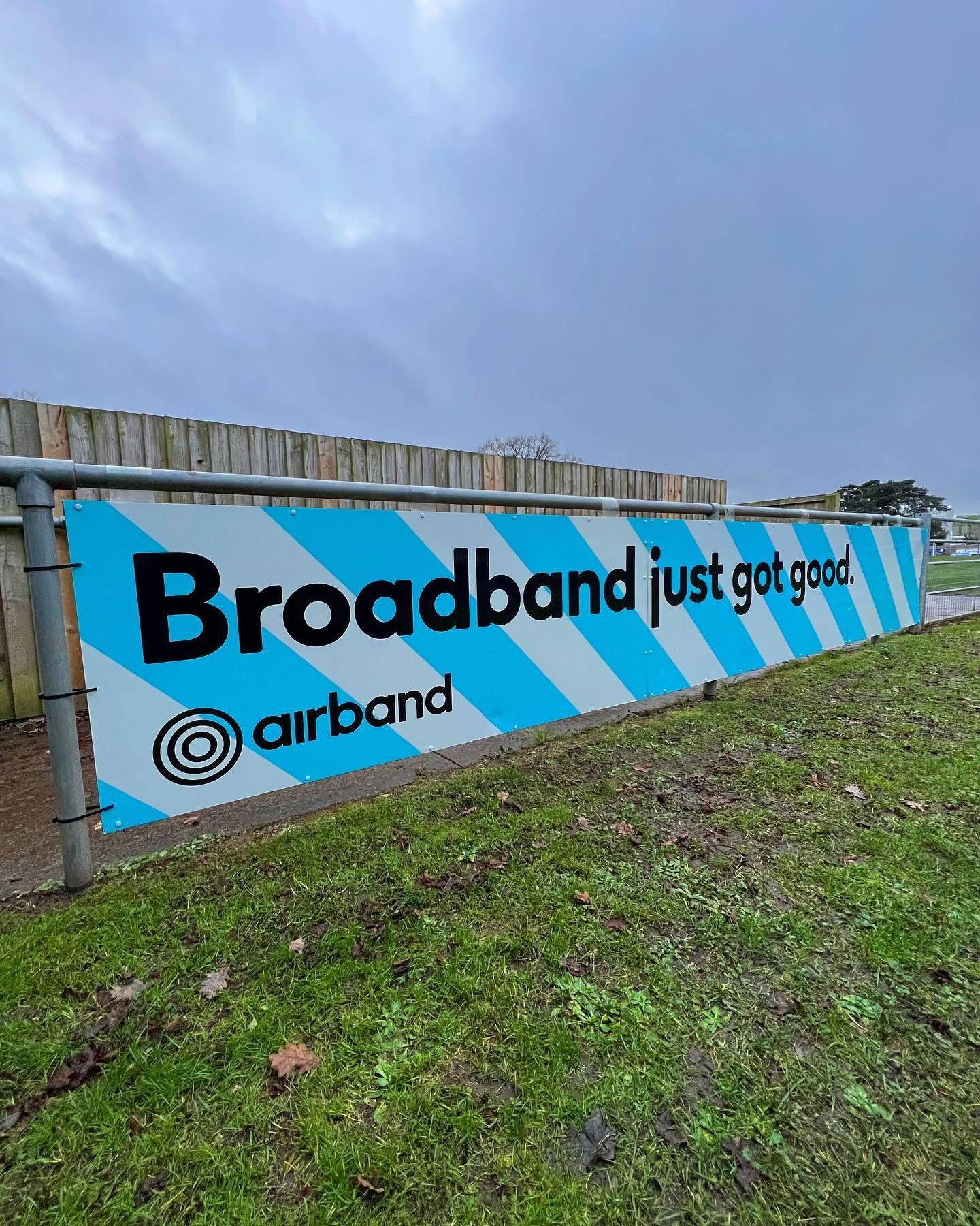 Airband large-format banner